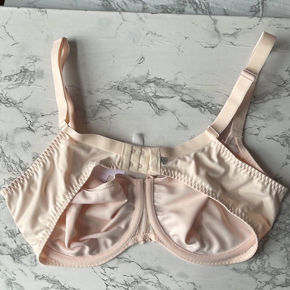 SIMONE PERELE PINK BRA. WITH LACE ON STRAPS NWT BRA SIZE 38E - Picture 4 of 7